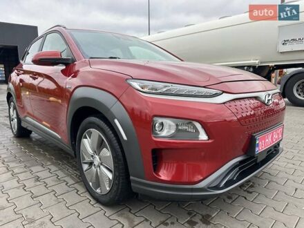 Хендай Kona 2019 в Луцке на Automoto.ua Красный Хендай Kona, объемом двигателя 0 л и пробегом 110 тыс. км за 16700 $, фото 1 на Automoto.ua