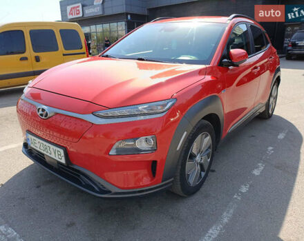 Красный Хендай Kona, объемом двигателя 0 л и пробегом 146 тыс. км за 20500 $, фото 1 на Automoto.ua