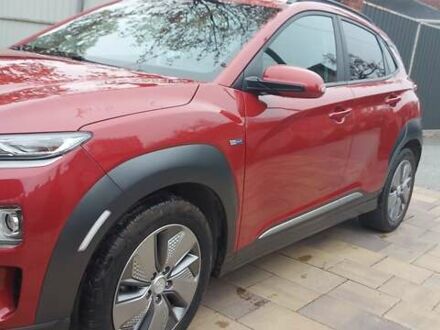 Красный Хендай Kona, объемом двигателя 0 л и пробегом 89 тыс. км за 16150 $, фото 1 на Automoto.ua