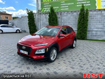 Красный Хендай Kona, объемом двигателя 2 л и пробегом 75 тыс. км за 17300 $, фото 1 на Automoto.ua