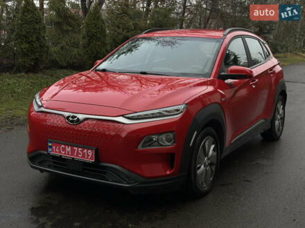 Красный Хендай Kona, объемом двигателя 0 л и пробегом 75 тыс. км за 19397 $, фото 1 на Automoto.ua