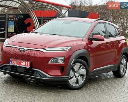 Красный Хендай Kona, объемом двигателя 0 л и пробегом 86 тыс. км за 18400 $, фото 1 на Automoto.ua