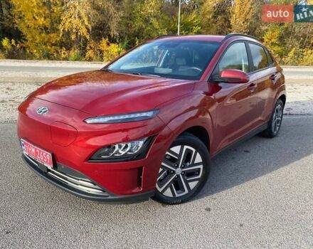 Красный Хендай Kona, объемом двигателя 0 л и пробегом 22 тыс. км за 23500 $, фото 1 на Automoto.ua