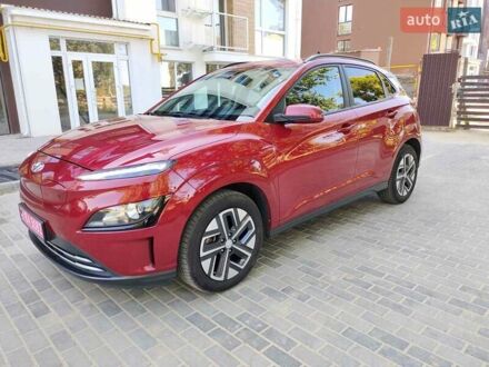 Красный Хендай Kona, объемом двигателя 0 л и пробегом 39 тыс. км за 17400 $, фото 1 на Automoto.ua