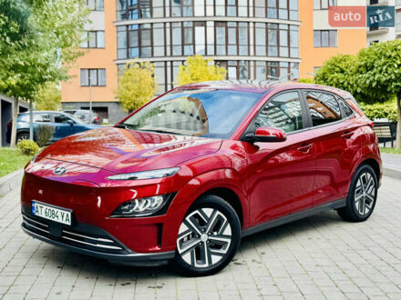 Хендай Kona 2023 в Ивано-Франковске на Automoto.ua Красный Хендай Kona, объемом двигателя 0 л и пробегом 100 тыс. км за 19800 $, фото 1 на Automoto.ua