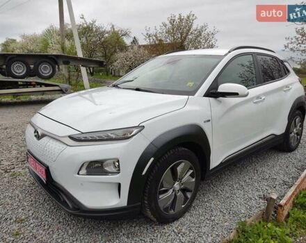 Хендай Kona, объемом двигателя 0 л и пробегом 100 тыс. км за 17000 $, фото 2 на Automoto.ua