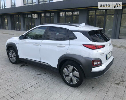 Хендай Kona, объемом двигателя 0 л и пробегом 138 тыс. км за 18950 $, фото 10 на Automoto.ua