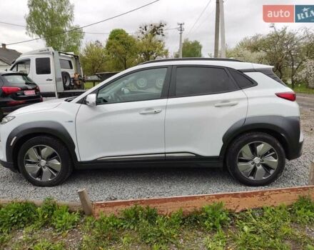 Хендай Kona, объемом двигателя 0 л и пробегом 100 тыс. км за 17000 $, фото 4 на Automoto.ua