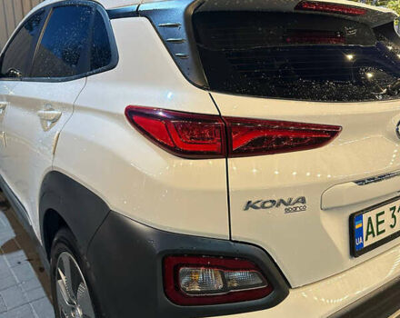 Хендай Kona, объемом двигателя 0 л и пробегом 29 тыс. км за 18200 $, фото 5 на Automoto.ua