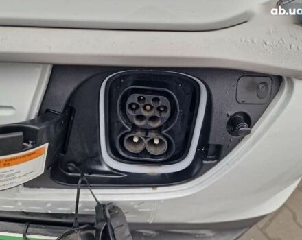 Хендай Kona, объемом двигателя 0 л и пробегом 15 тыс. км за 15300 $, фото 5 на Automoto.ua