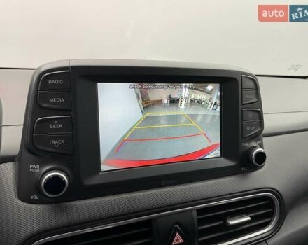 Хендай Kona, объемом двигателя 2 л и пробегом 96 тыс. км за 14916 $, фото 17 на Automoto.ua