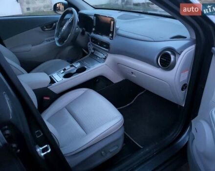 Хендай Kona, объемом двигателя 0 л и пробегом 74 тыс. км за 18700 $, фото 6 на Automoto.ua