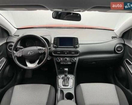 Хендай Kona, объемом двигателя 2 л и пробегом 96 тыс. км за 14916 $, фото 10 на Automoto.ua