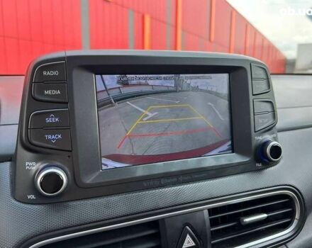 Хендай Kona, об'ємом двигуна 2 л та пробігом 136 тис. км за 15990 $, фото 25 на Automoto.ua