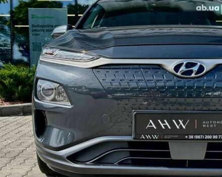 Хендай Kona, объемом двигателя 0 л и пробегом 137 тыс. км за 16700 $, фото 2 на Automoto.ua