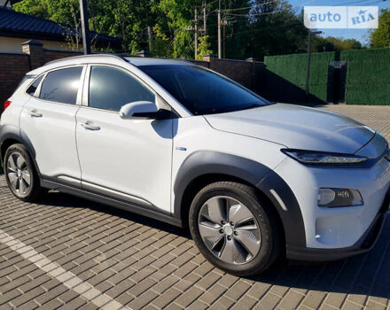 Хендай Kona, об'ємом двигуна 0 л та пробігом 79 тис. км за 17300 $, фото 1 на Automoto.ua