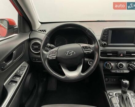 Хендай Kona, объемом двигателя 2 л и пробегом 96 тыс. км за 14916 $, фото 12 на Automoto.ua