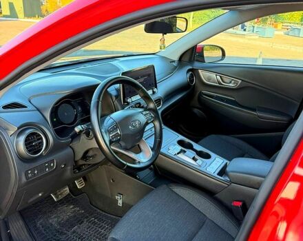 Хендай Kona, объемом двигателя 0.15 л и пробегом 74 тыс. км за 17500 $, фото 4 на Automoto.ua