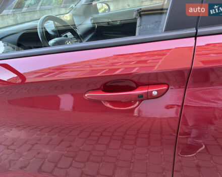 Хендай Kona, об'ємом двигуна 0 л та пробігом 21 тис. км за 16900 $, фото 4 на Automoto.ua