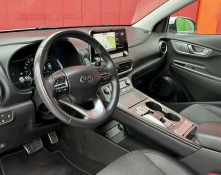 Хендай Kona, объемом двигателя 0 л и пробегом 70 тыс. км за 16950 $, фото 24 на Automoto.ua