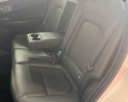 Хендай Kona, об'ємом двигуна 0 л та пробігом 119 тис. км за 19250 $, фото 10 на Automoto.ua