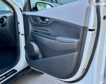 Хендай Kona, об'ємом двигуна 2 л та пробігом 118 тис. км за 16400 $, фото 16 на Automoto.ua