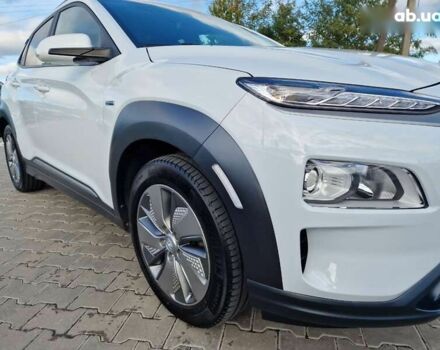 Хендай Kona, об'ємом двигуна 0 л та пробігом 70 тис. км за 16500 $, фото 6 на Automoto.ua