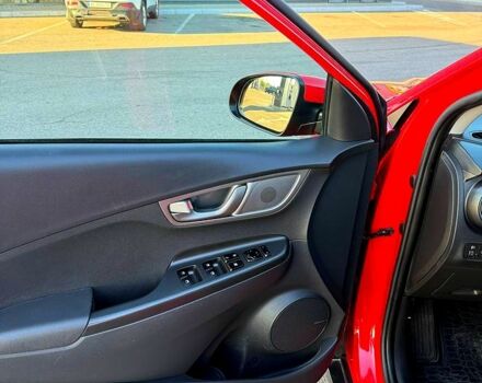 Хендай Kona, объемом двигателя 0.15 л и пробегом 74 тыс. км за 17500 $, фото 5 на Automoto.ua