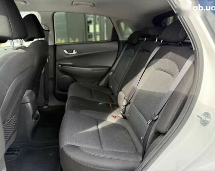 Хендай Kona, об'ємом двигуна 0 л та пробігом 84 тис. км за 16300 $, фото 8 на Automoto.ua