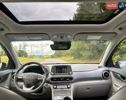 Хендай Kona, объемом двигателя 0 л и пробегом 45 тыс. км за 2800 $, фото 9 на Automoto.ua