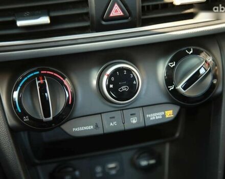 Хендай Kona, объемом двигателя 2 л и пробегом 90 тыс. км за 17000 $, фото 18 на Automoto.ua