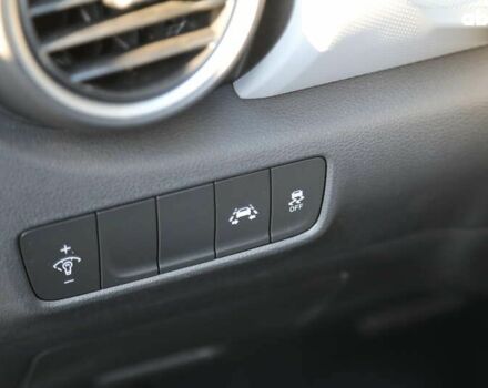 Хендай Kona, объемом двигателя 2 л и пробегом 90 тыс. км за 17000 $, фото 17 на Automoto.ua