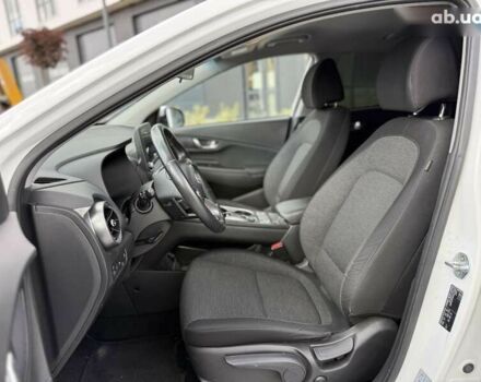 Хендай Kona, об'ємом двигуна 0 л та пробігом 84 тис. км за 16300 $, фото 7 на Automoto.ua