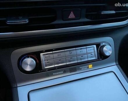 Хендай Kona, об'ємом двигуна 0 л та пробігом 6 тис. км за 18900 $, фото 12 на Automoto.ua