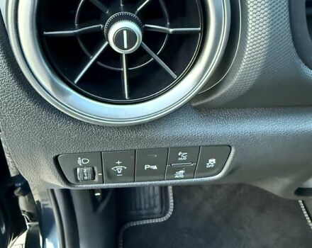 Хендай Kona, объемом двигателя 0.15 л и пробегом 58 тыс. км за 23850 $, фото 5 на Automoto.ua