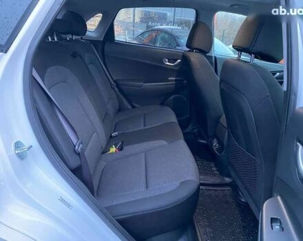 Хендай Kona, об'ємом двигуна 0 л та пробігом 6 тис. км за 18900 $, фото 18 на Automoto.ua