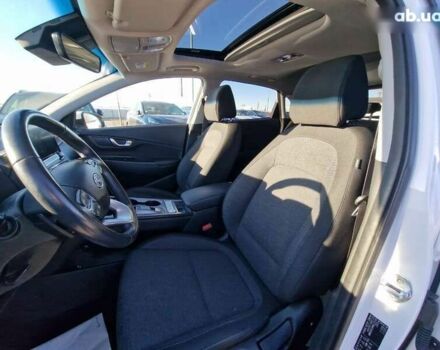Хендай Kona, объемом двигателя 0 л и пробегом 57 тыс. км за 17200 $, фото 25 на Automoto.ua
