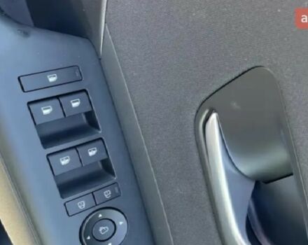 Хендай Kona, об'ємом двигуна 1.58 л та пробігом 0 тис. км за 32379 $, фото 8 на Automoto.ua