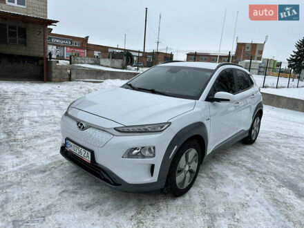 Хендай Kona 2018 в Сумах на Automoto.ua Хендай Kona, объемом двигателя 0 л и пробегом 102 тыс. км за 21499 $, фото 1 на Automoto.ua