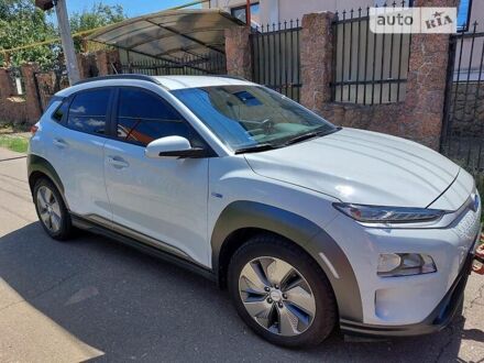 Хендай Kona 2019 в Одессе на Automoto.ua Хендай Kona, объемом двигателя 0 л и пробегом 25 тыс. км за 30000 $, фото 1 на Automoto.ua