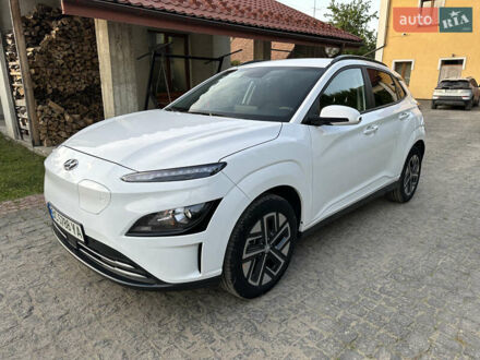 Хендай Kona 2021 в Самборе на Automoto.ua Хендай Kona, объемом двигателя 0 л и пробегом 18 тыс. км за 18000 $, фото 1 на Automoto.ua