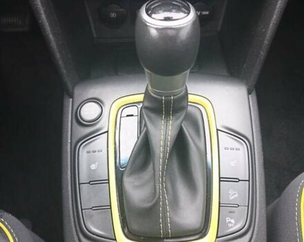 Желтый Хендай Kona, объемом двигателя 1.59 л и пробегом 72 тыс. км за 17400 $, фото 19 на Automoto.ua