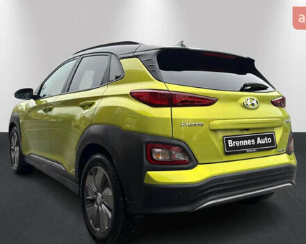 Желтый Хендай Kona, объемом двигателя 0 л и пробегом 111 тыс. км за 13950 $, фото 4 на Automoto.ua