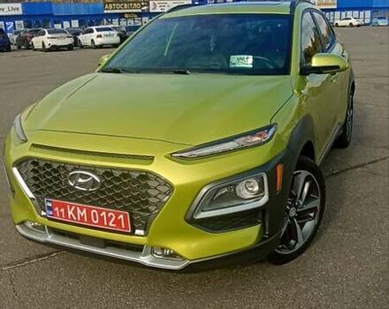 Желтый Хендай Kona, объемом двигателя 1.59 л и пробегом 72 тыс. км за 17400 $, фото 1 на Automoto.ua