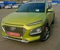 Желтый Хендай Kona, объемом двигателя 1.59 л и пробегом 72 тыс. км за 17400 $, фото 1 на Automoto.ua