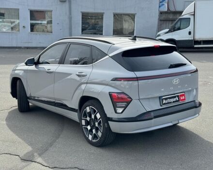 Сірий Хендай Kona, об'ємом двигуна 0 л та пробігом 4 тис. км за 36990 $, фото 14 на Automoto.ua