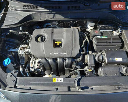 Сірий Хендай Kona, об'ємом двигуна 2 л та пробігом 79 тис. км за 13300 $, фото 7 на Automoto.ua