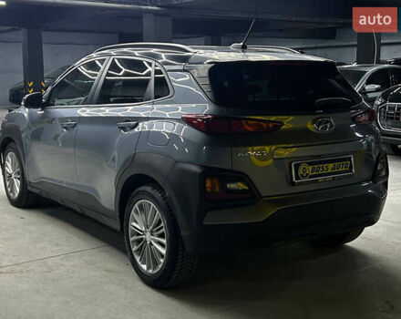 Сірий Хендай Kona, об'ємом двигуна 2 л та пробігом 55 тис. км за 15800 $, фото 3 на Automoto.ua