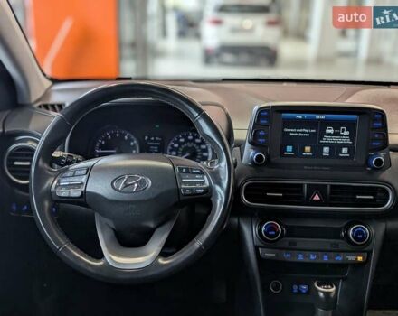 Сірий Хендай Kona, об'ємом двигуна 1.59 л та пробігом 75 тис. км за 15500 $, фото 28 на Automoto.ua