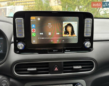 Сірий Хендай Kona, об'ємом двигуна 0 л та пробігом 114 тис. км за 17000 $, фото 10 на Automoto.ua